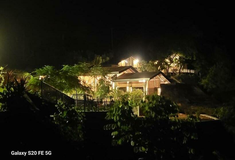 Resort Heaven Hides   Narangala