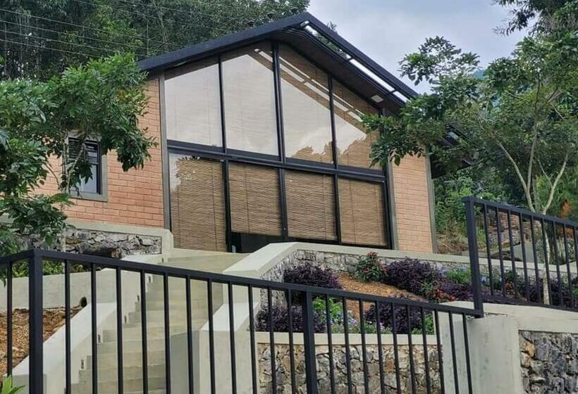 Resort Heaven Hides   Narangala