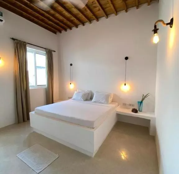 Retkeilymaja Cactus Lodge Zanzibar