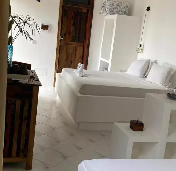 Retkeilymaja Cactus Lodge Zanzibar