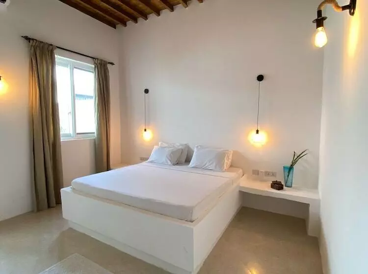 Retkeilymaja Cactus Lodge Zanzibar