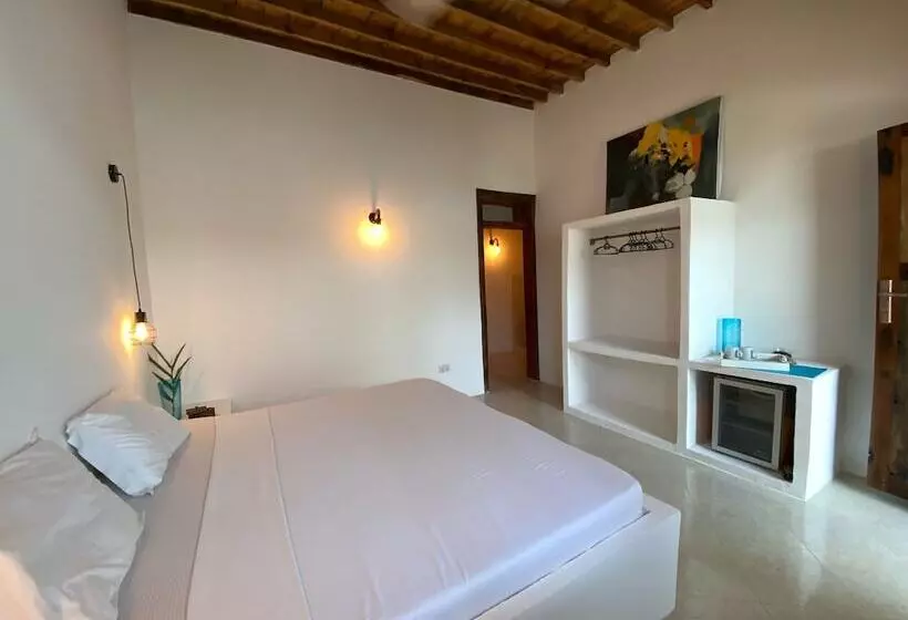 Retkeilymaja Cactus Lodge Zanzibar