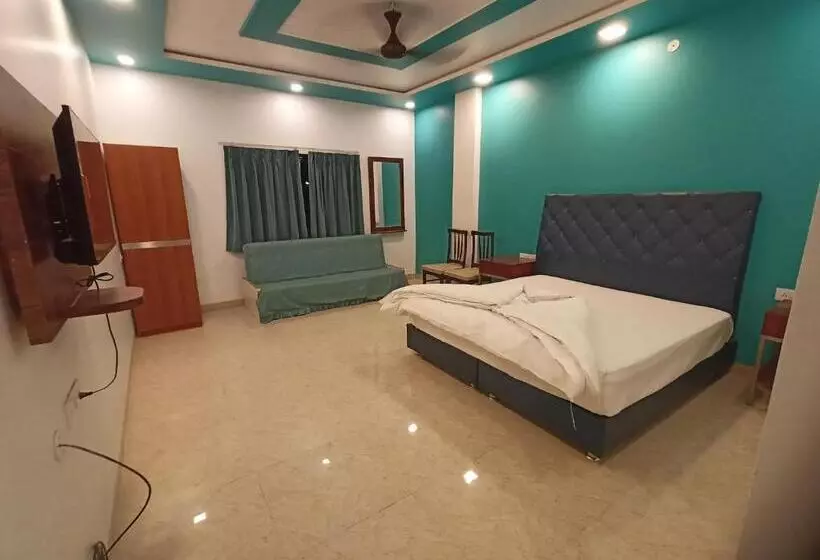 ホテル Maheshwar Darshan