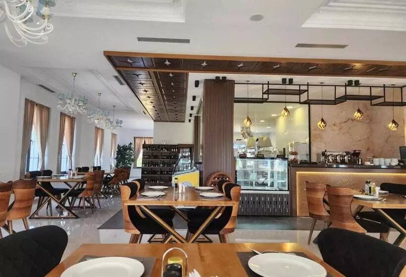 Imperador Palace Hotel Restorant