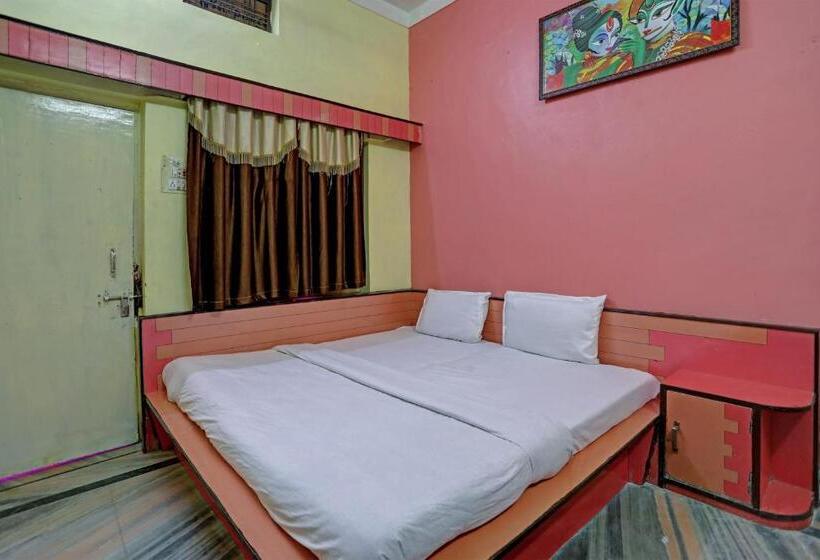 Oyo Hotel Ram Ji Vatika