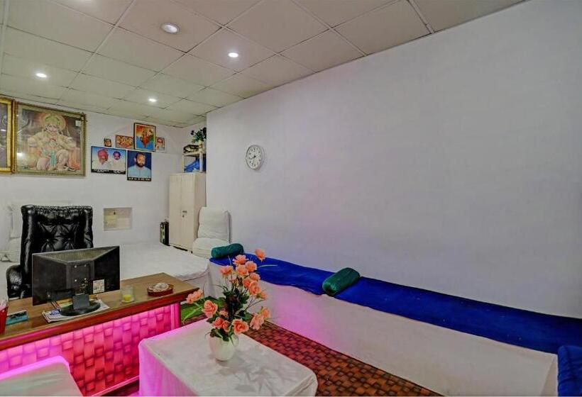 Oyo Hotel Ram Ji Vatika