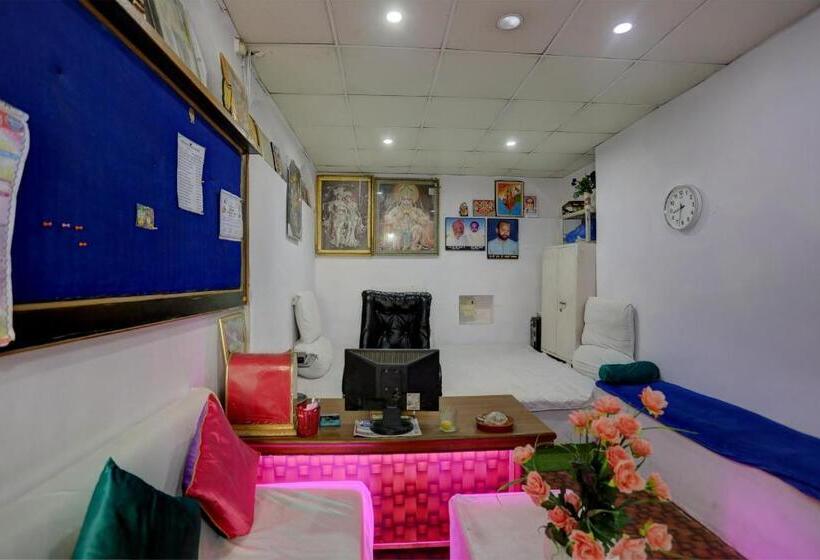 Oyo Hotel Ram Ji Vatika