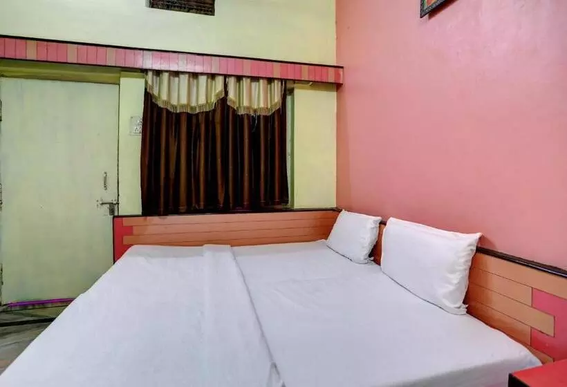 Oyo Hotel Ram Ji Vatika