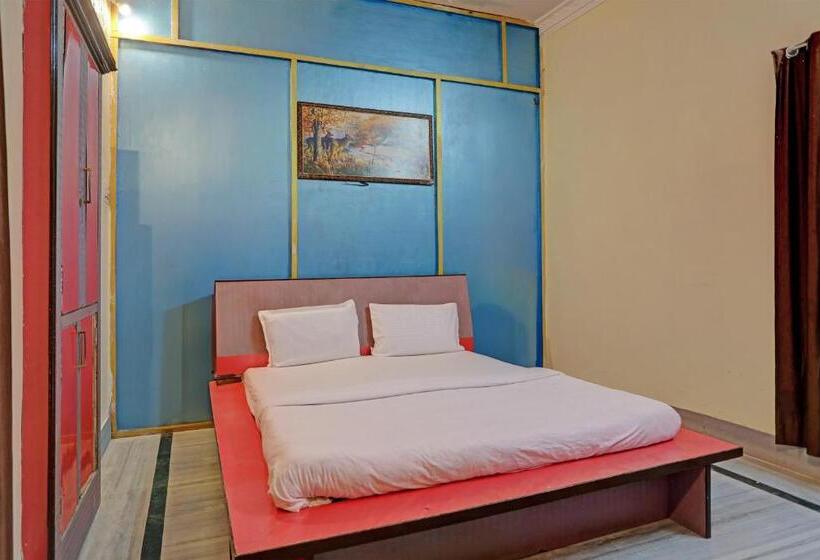 Oyo Hotel Ram Ji Vatika