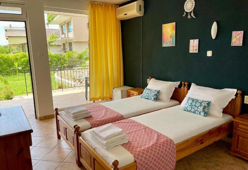 פנסיון Guesthouse Serenity Hill