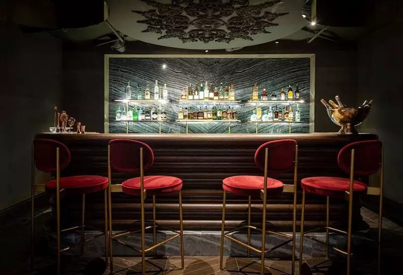 Orient Occident Hotel Istanbul, Autograph Collection