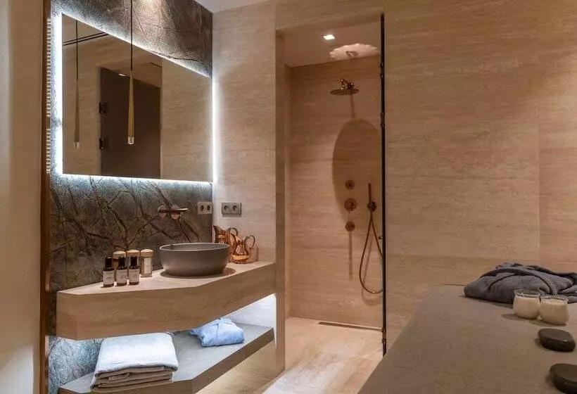 Orient Occident Hotel Istanbul, Autograph Collection