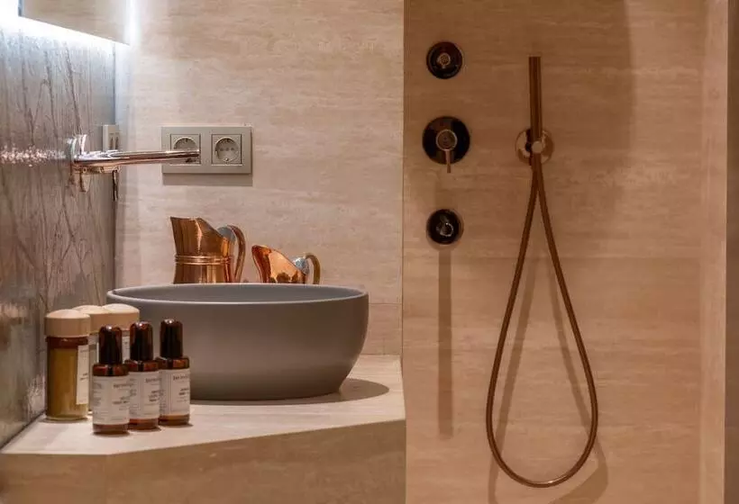 Orient Occident Hotel Istanbul, Autograph Collection