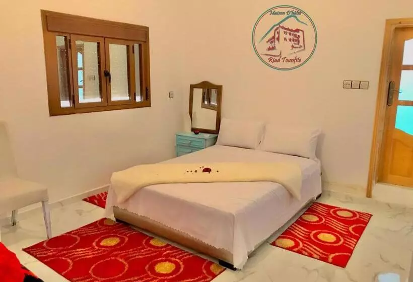 Majatalo Maison D Hôte Riad Tounfite
