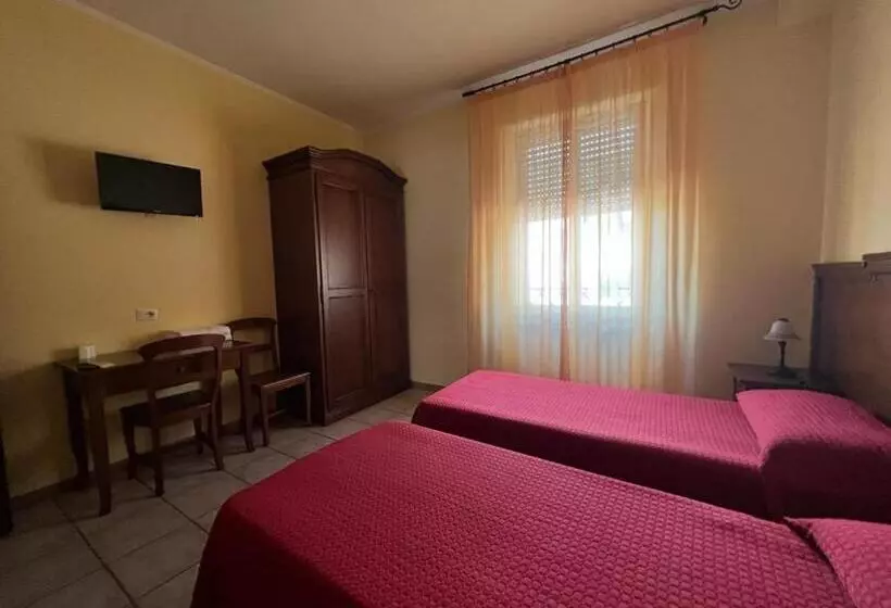 Hotelli Colosseo Colleferro