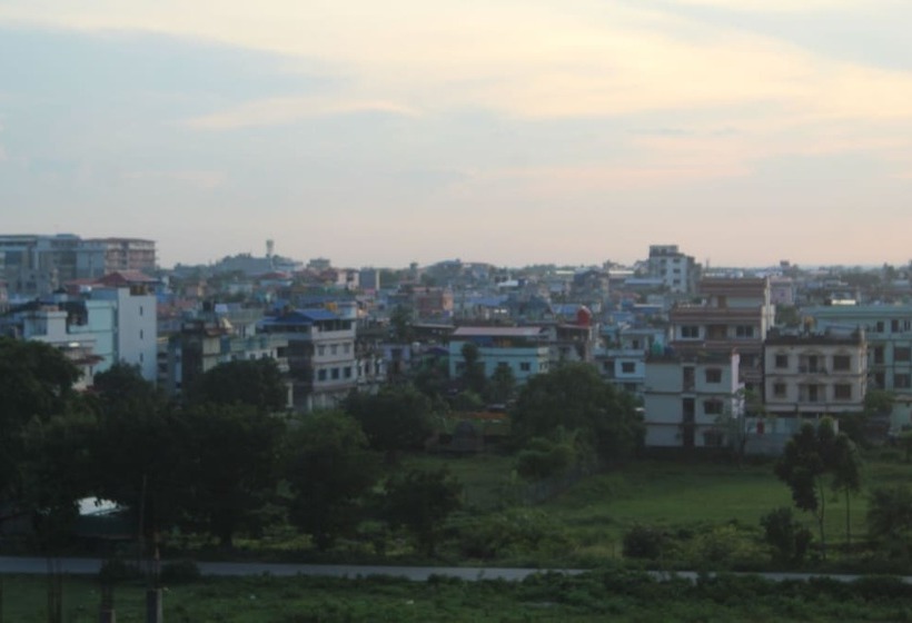 هتل Giggle Coast Restro And Lodging