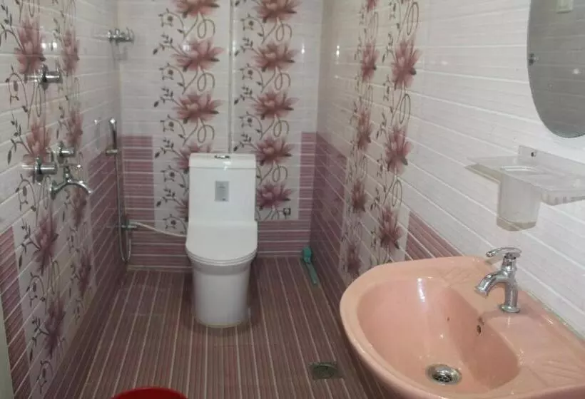 هتل Giggle Coast Restro And Lodging