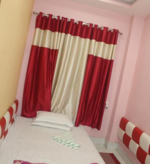 هتل Giggle Coast Restro And Lodging