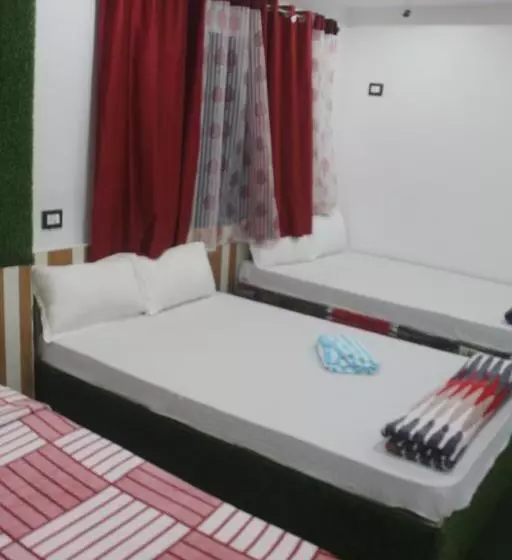 هتل Giggle Coast Restro And Lodging