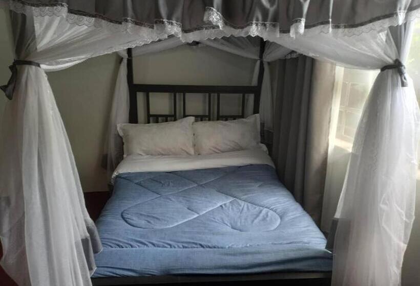 בית מלון כפרי The Leopold Machakosi