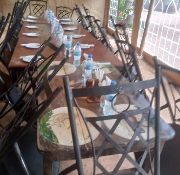 בית מלון כפרי The Leopold Machakosi