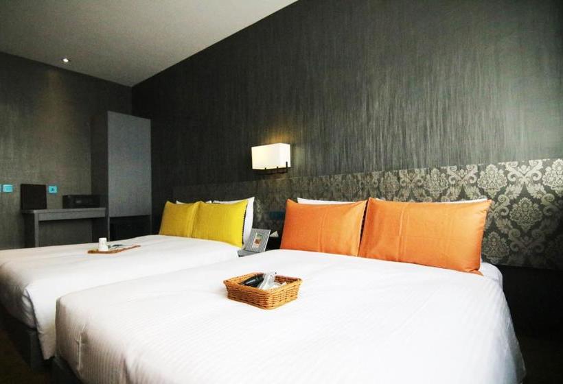 호텔 Moshamanla   Main Station