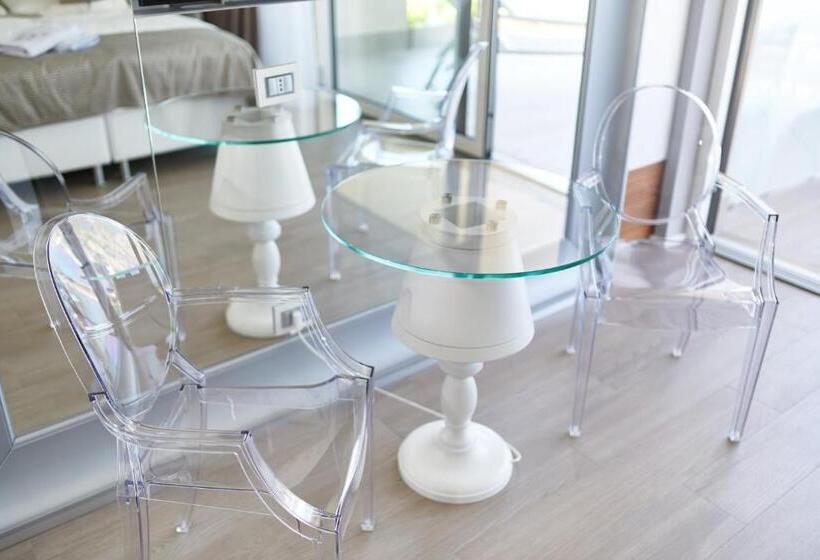 בית מלון כפרי Castello Lake Front