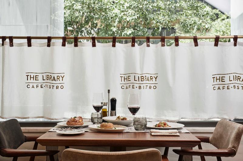 בית מלון כפרי Electra Metropolis