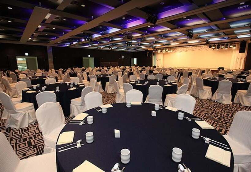 High1 Grand Hotel Convention Tower