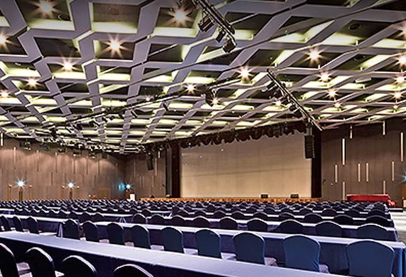 High1 Grand Hotel Convention Tower