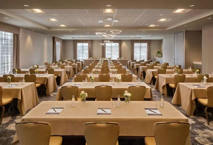 هتل Hilton Garden Inn Lubbock