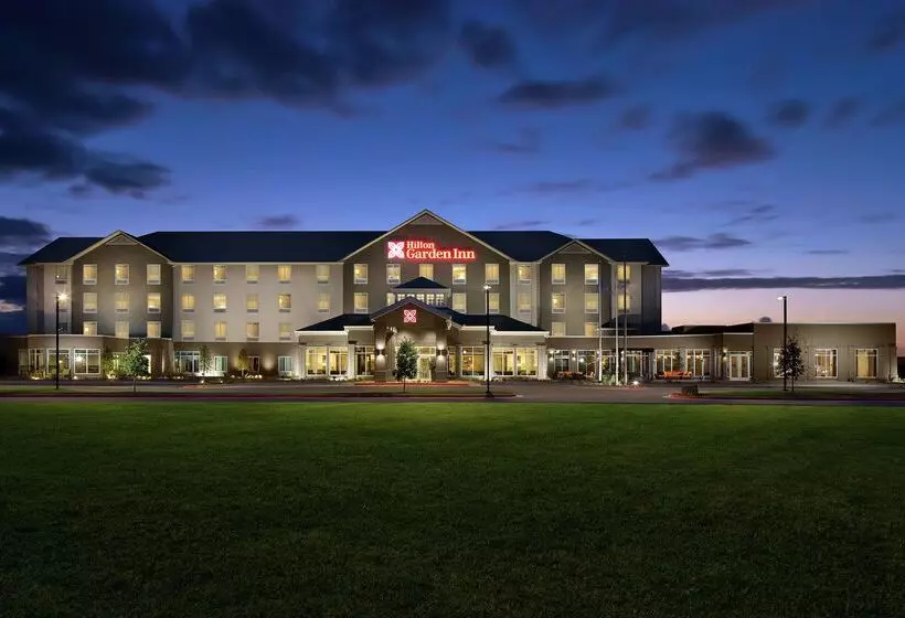 هتل Hilton Garden Inn Lubbock