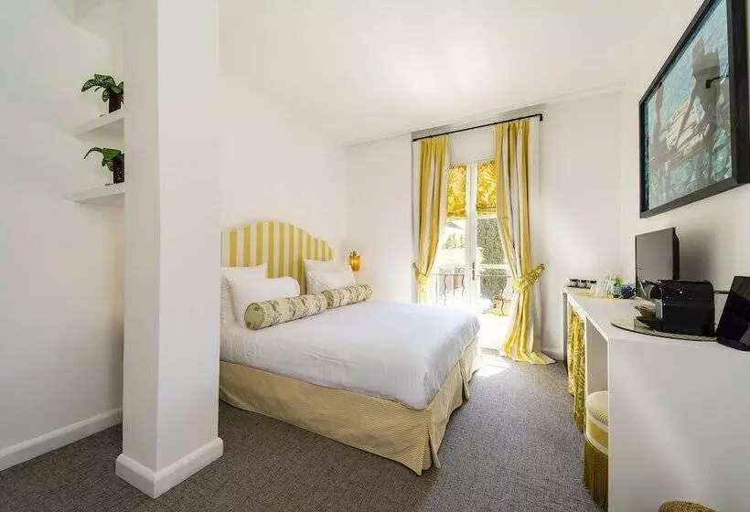 Hotel Le Y