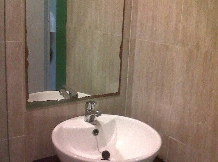 בית מלון כפרי Pagi