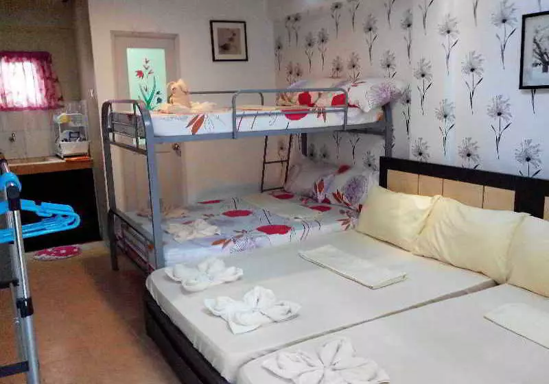 ホテル Patricks Home Boracay