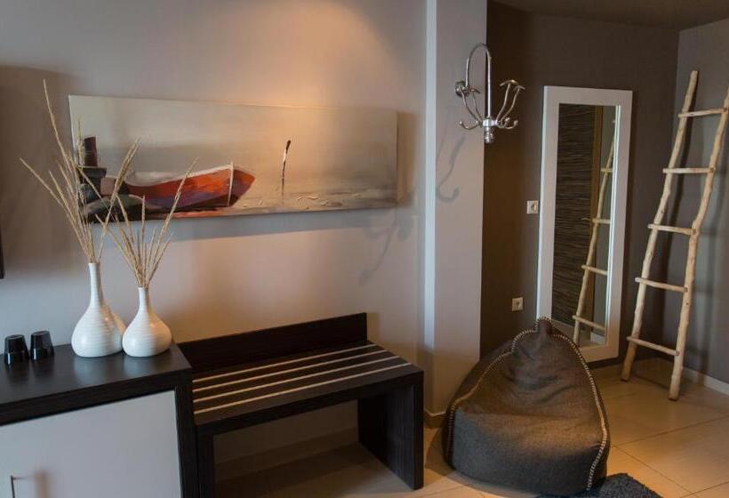 בית מלון כפרי Rastoni   Helvetia