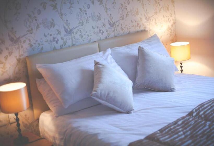 호텔 The Coach House