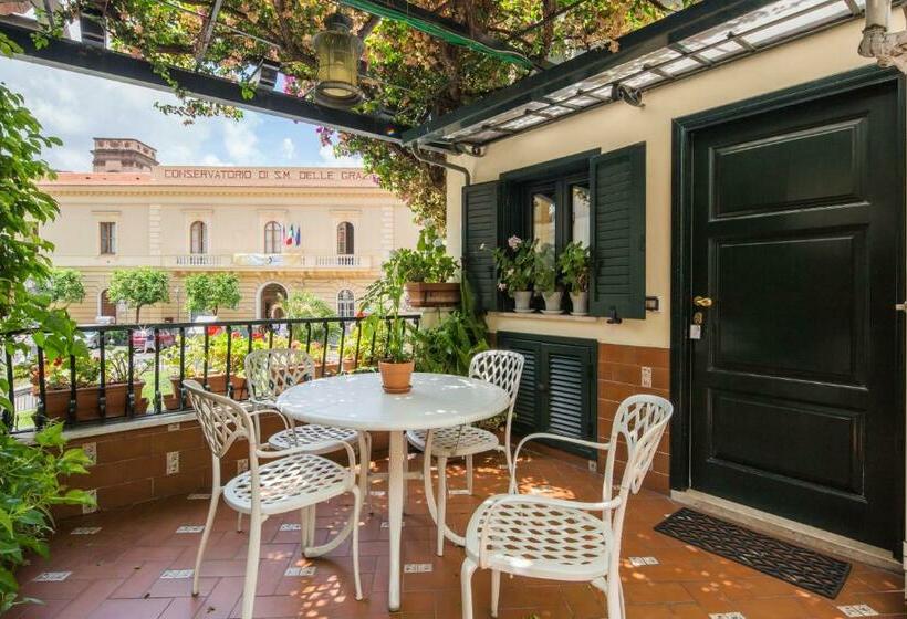 בית מלון כפרי Villa Elisa Holiday Home