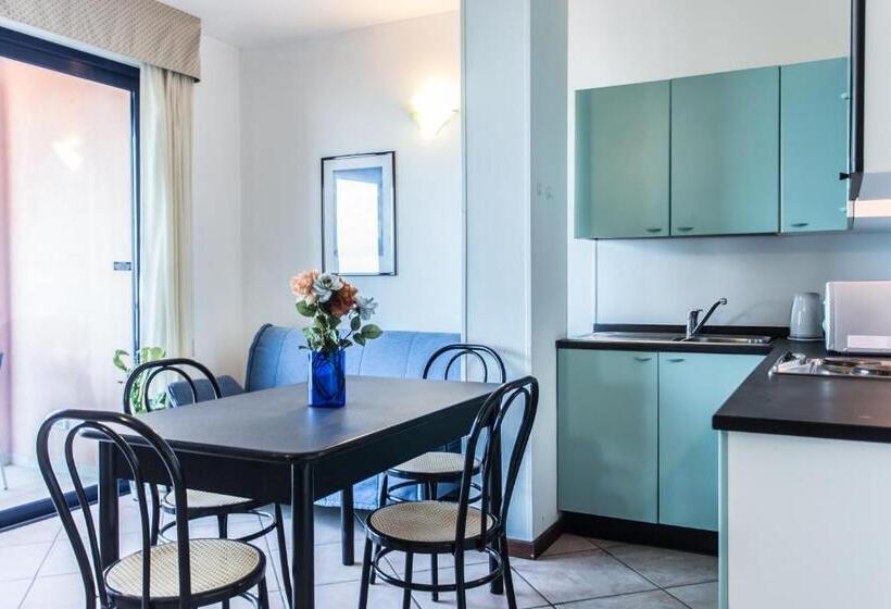 Lido Hotel Residence