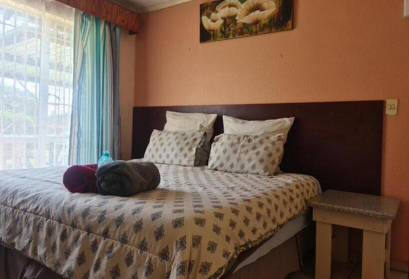 膳宿费 All Are Welcome Guest House