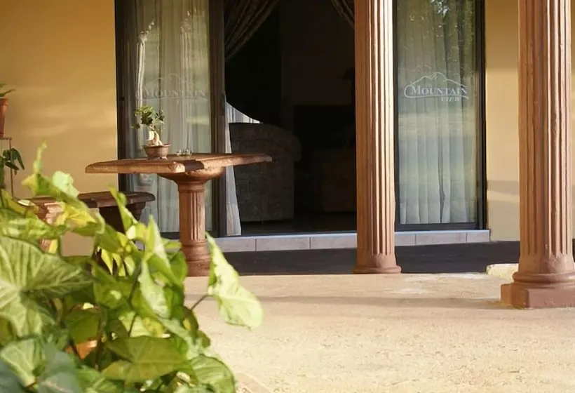 ペンション Mountain View Guest House