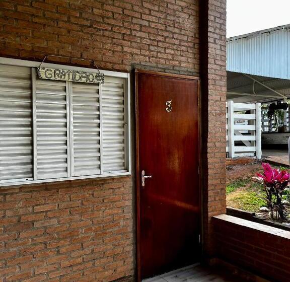 Albergue Pousada Coqueiros