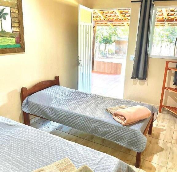 Albergue Pousada Coqueiros