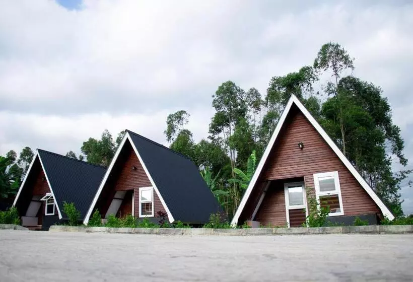 ホテル Kalongo Farm Ecosystem Homes