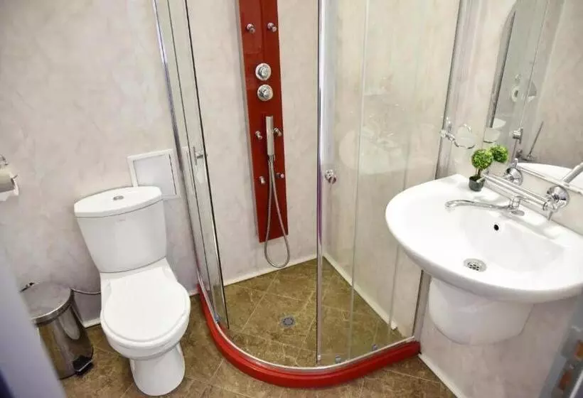 Hotel Nays2