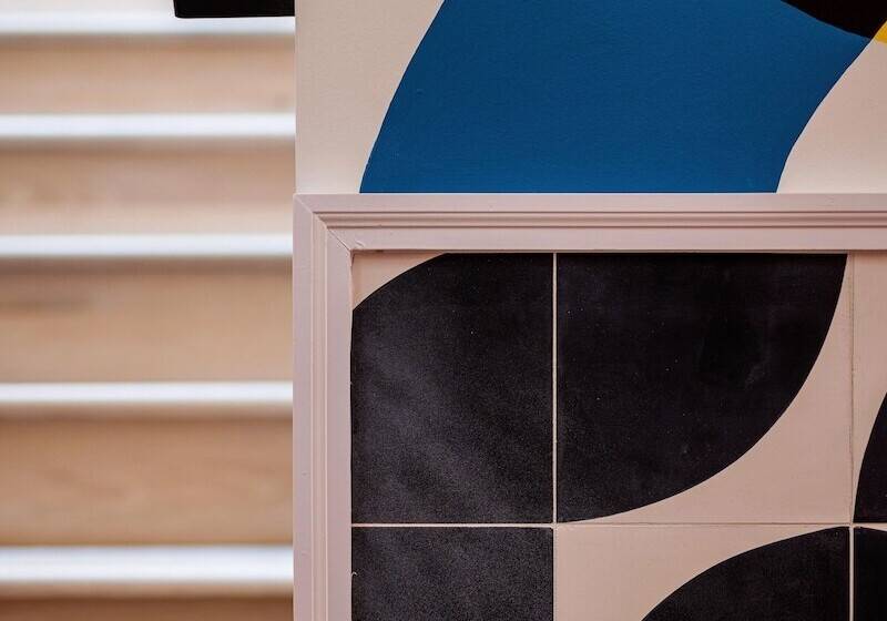 هتل The Acoma House