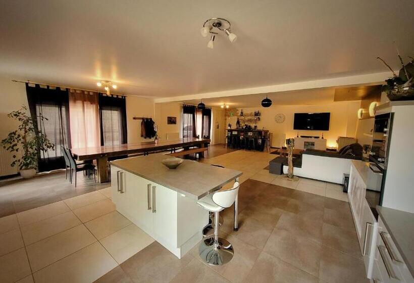 민박 Au Vendangeoir Chambres D Hôtes