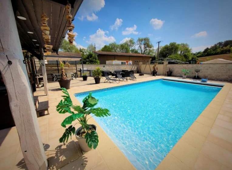 민박 Au Vendangeoir Chambres D Hôtes