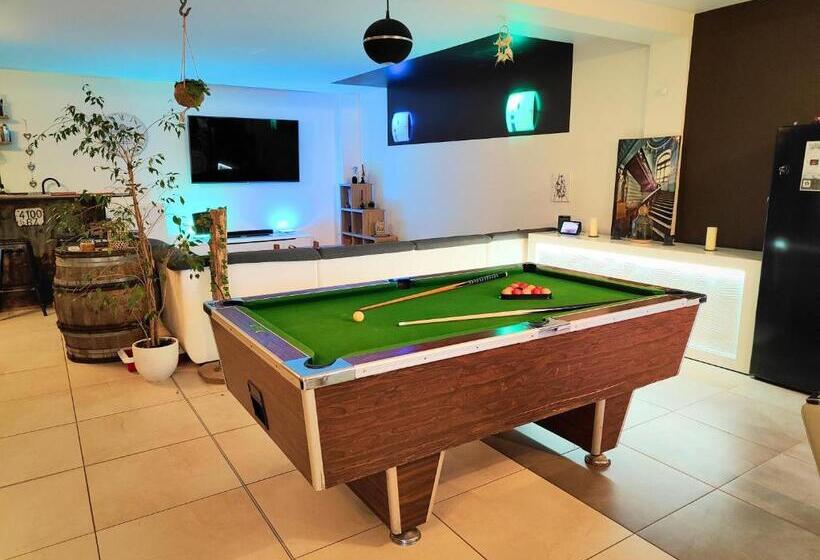 민박 Au Vendangeoir Chambres D Hôtes