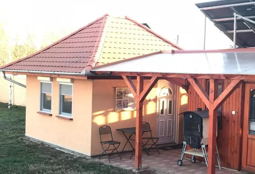 Aamiaismajoitus (B&B) Cuki Lak